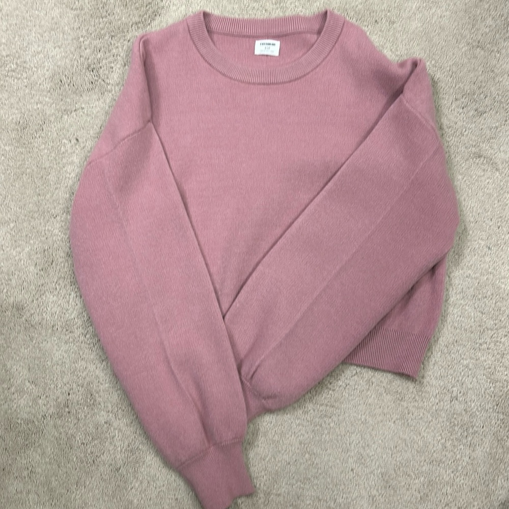 Cropped sweater. Rose colored. Worn twice. Excellent condition. Smoke free home.